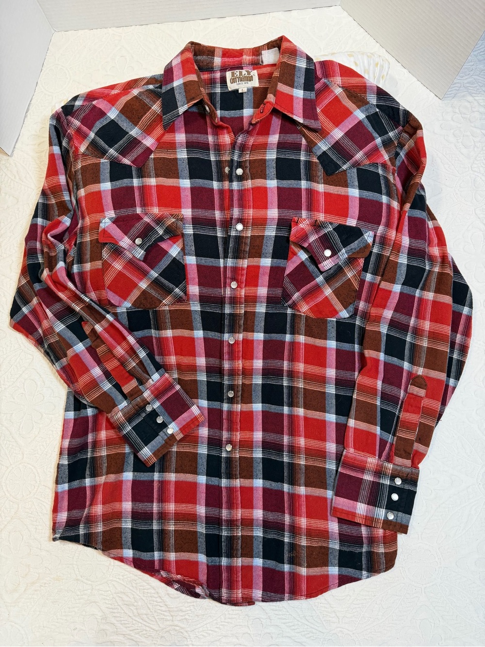 Ely Cattleman Red Black Brown Plaid Long Sleeve Pearl Snap Shirt Men’s L